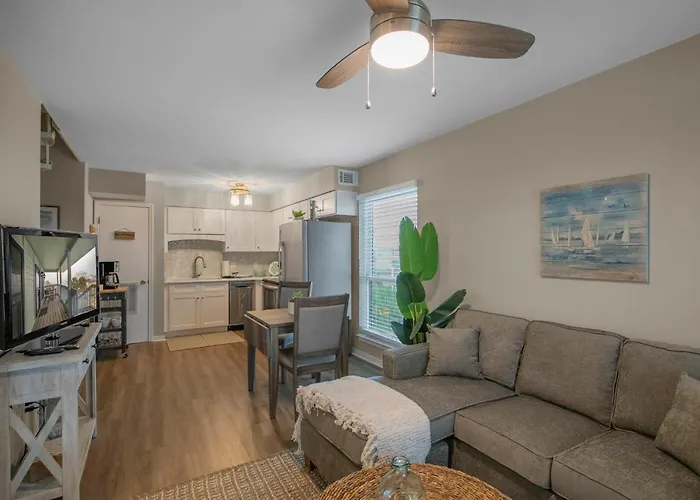 Apartment The Cove 205b By Collection Gulf Shores