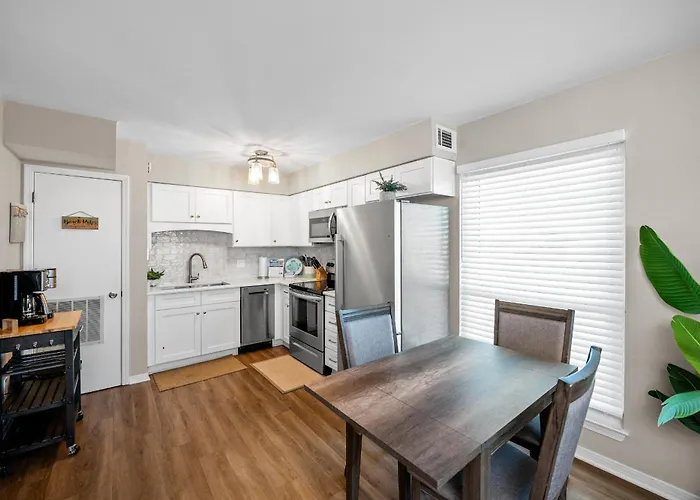 The Cove 205b By Collection Apartment Gulf Shores