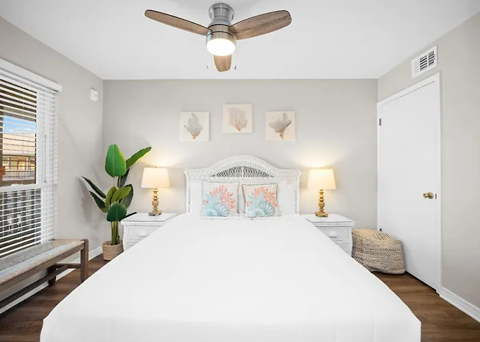 The Cove 205b By Collection Gulf Shores