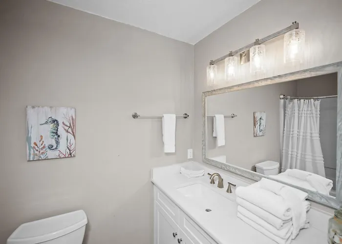 Apartment The Cove 205b By Collection Gulf Shores